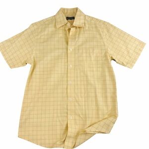 Orvis short sleeved yellow shirt Size M